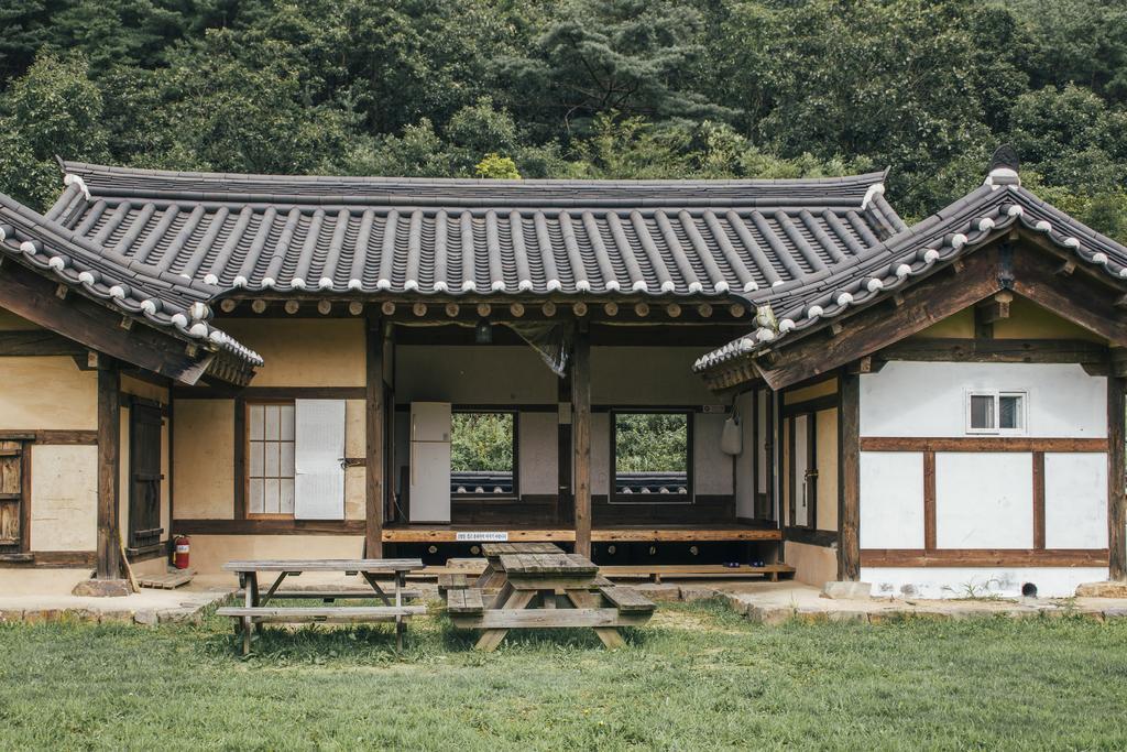 Nongamjongtaek Hotel Andong Exterior photo