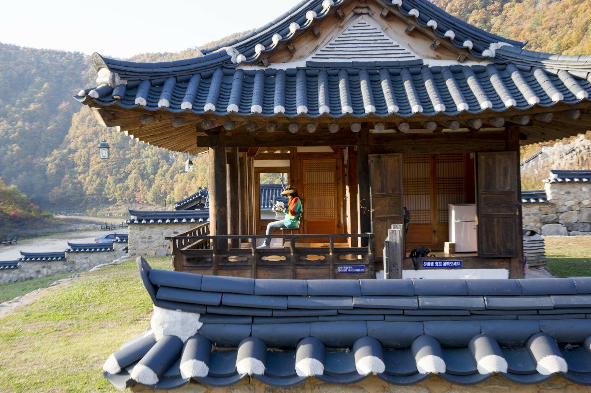 Nongamjongtaek Hotel Andong Exterior photo